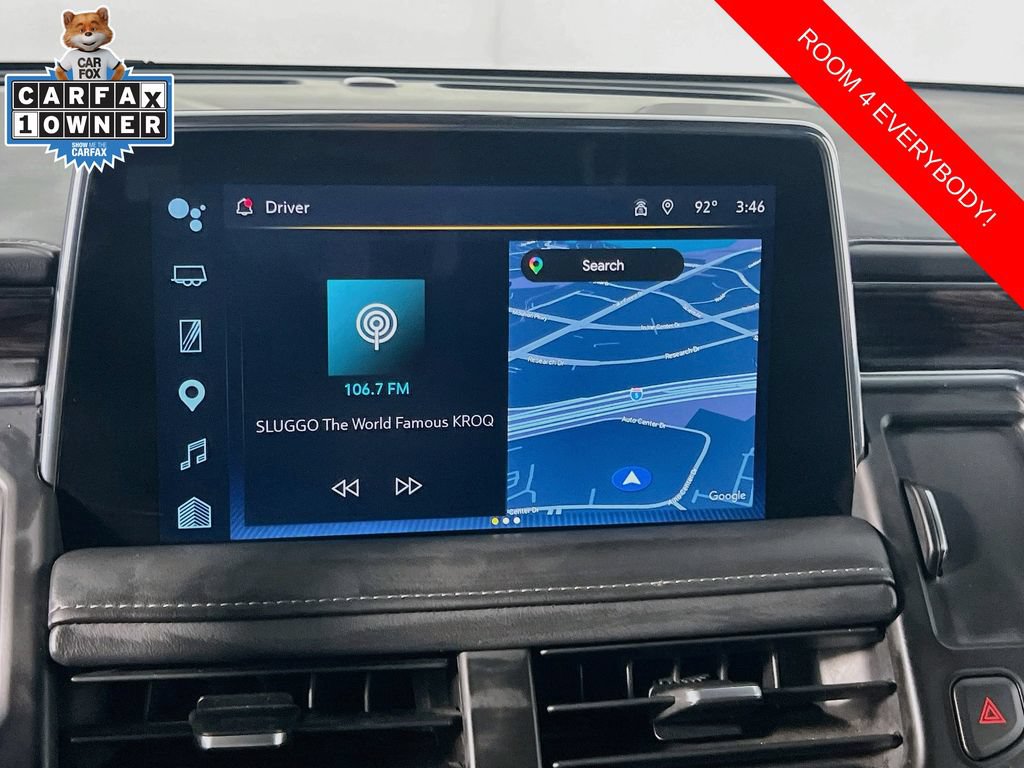 Used 2022 Chevrolet Suburban LT w/ Luxury Package RWD image 15