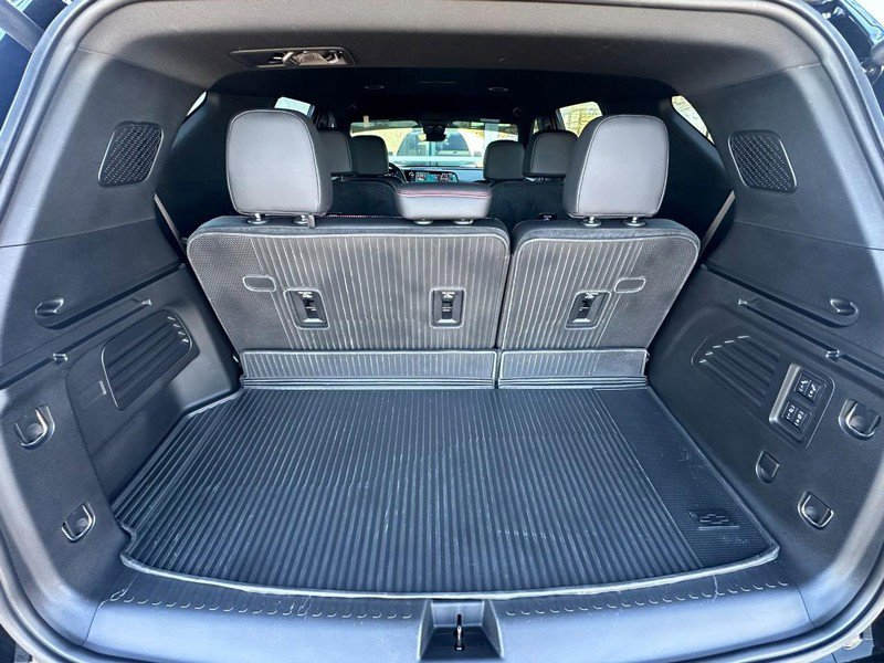 Used 2025 Chevrolet Traverse RS image 20