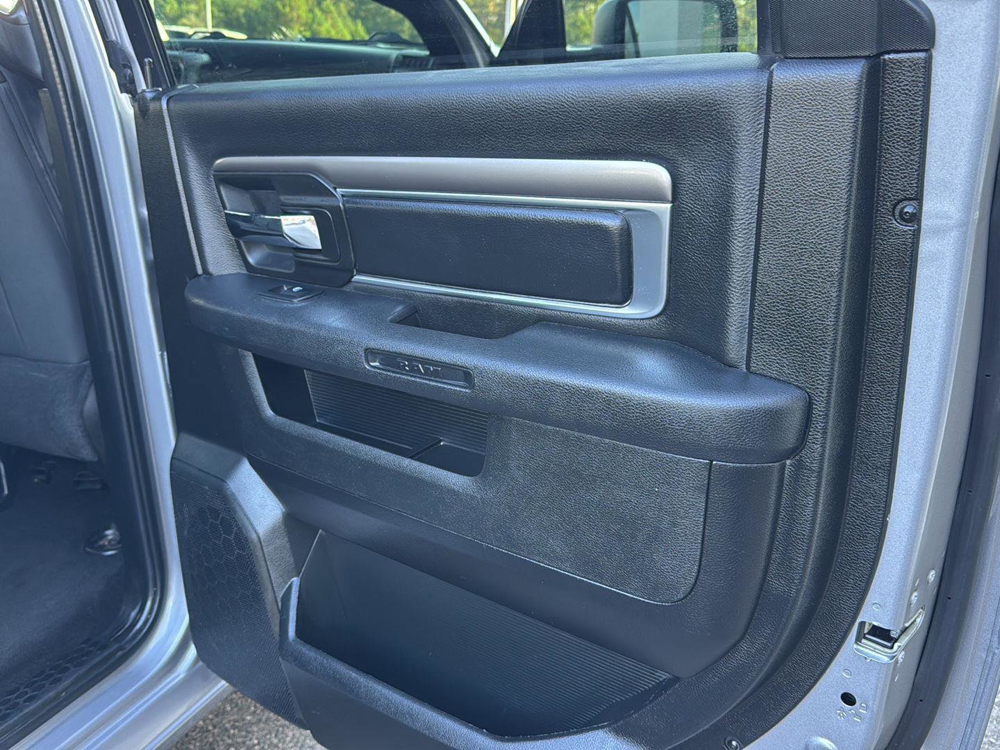 Used 2024 RAM 1500 Classic Warlock image 13