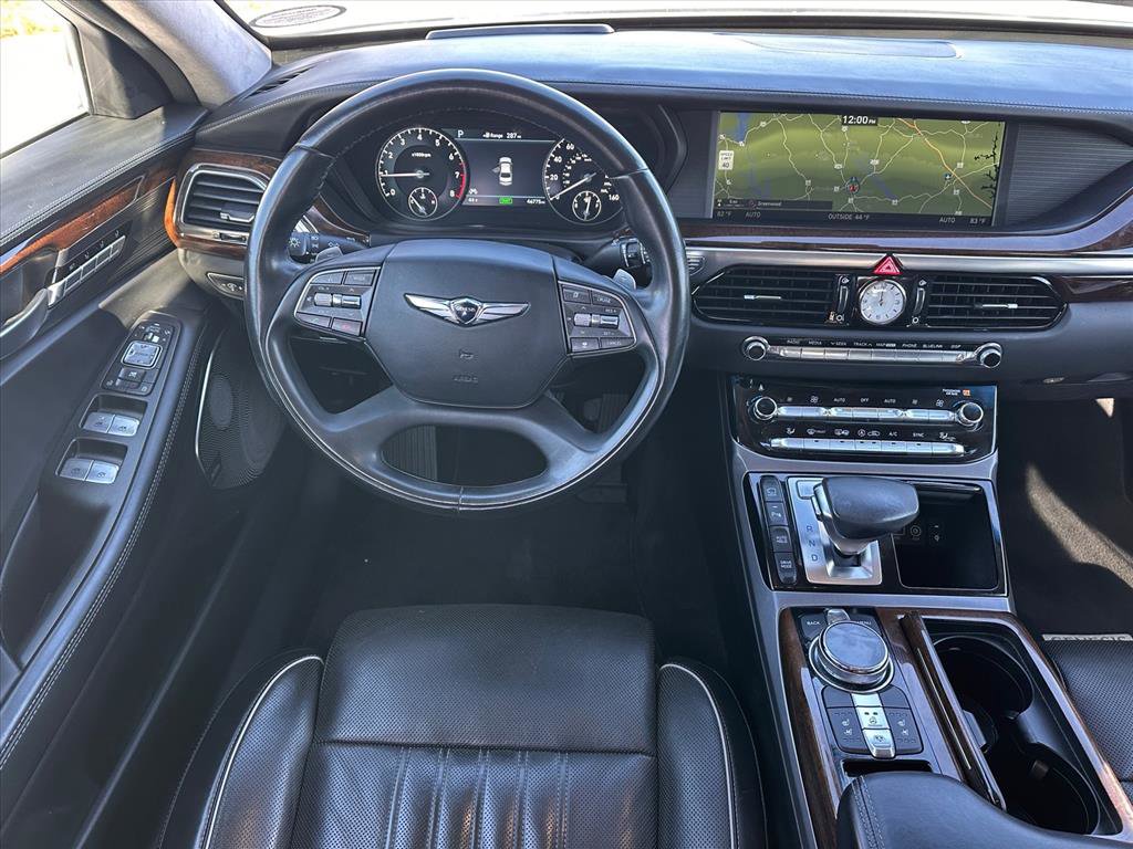 Used 2017 Genesis G90 3.3T Premium image 10