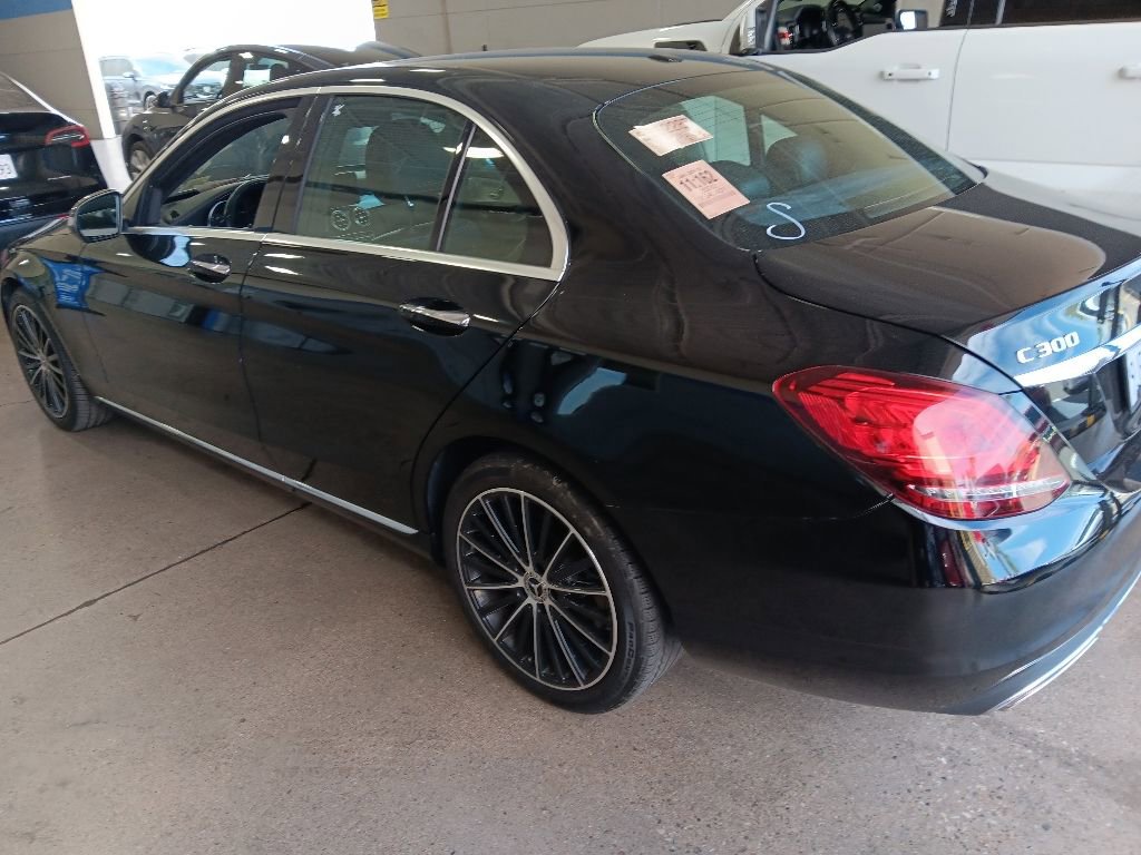 Used 2020 Mercedes-Benz C 300 Sedan w/ Premium Package image 10