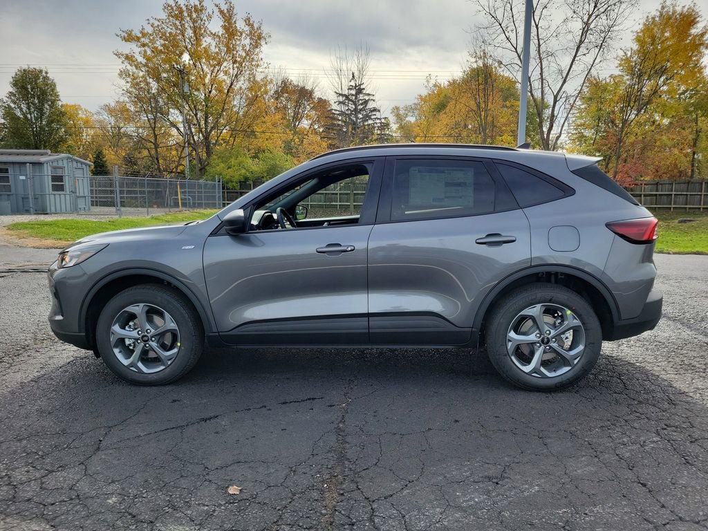 New 2026 Ford Escape ST-Line w/ Cold Weather Package image 7