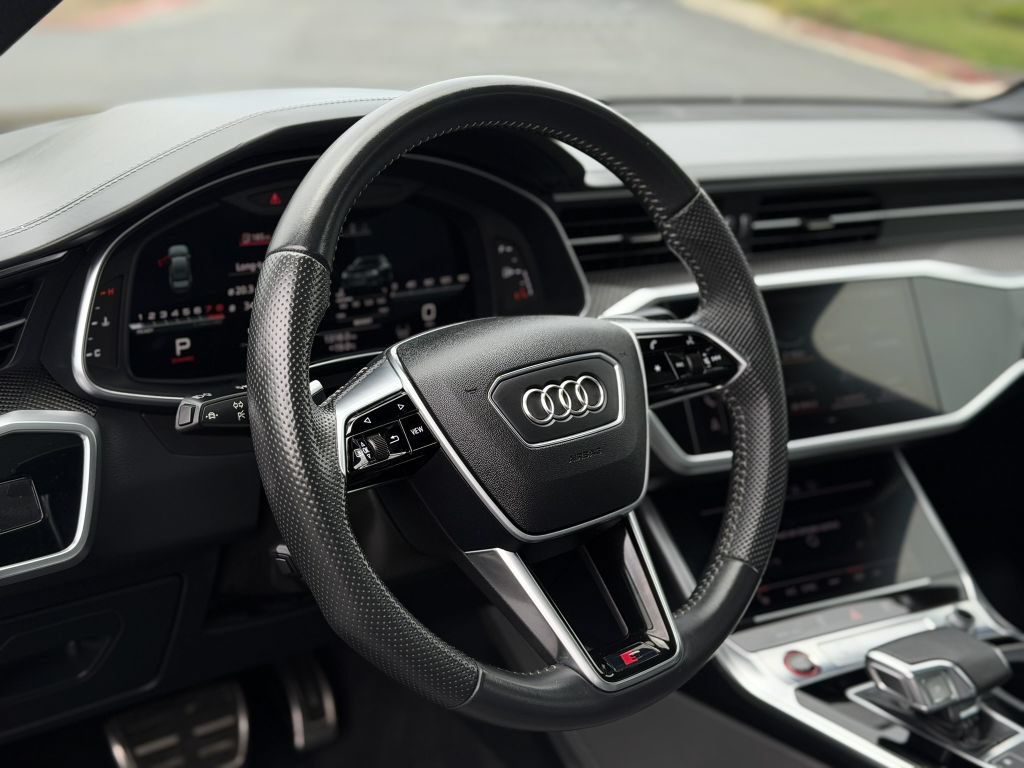 Used 2021 Audi S6 Premium Plus w/ S6 Executive Package AWD/4WD image 19