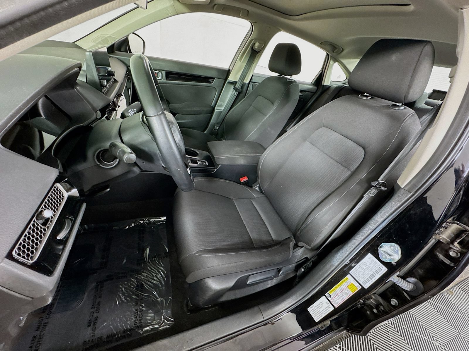 Used 2023 Honda Civic EX image 12