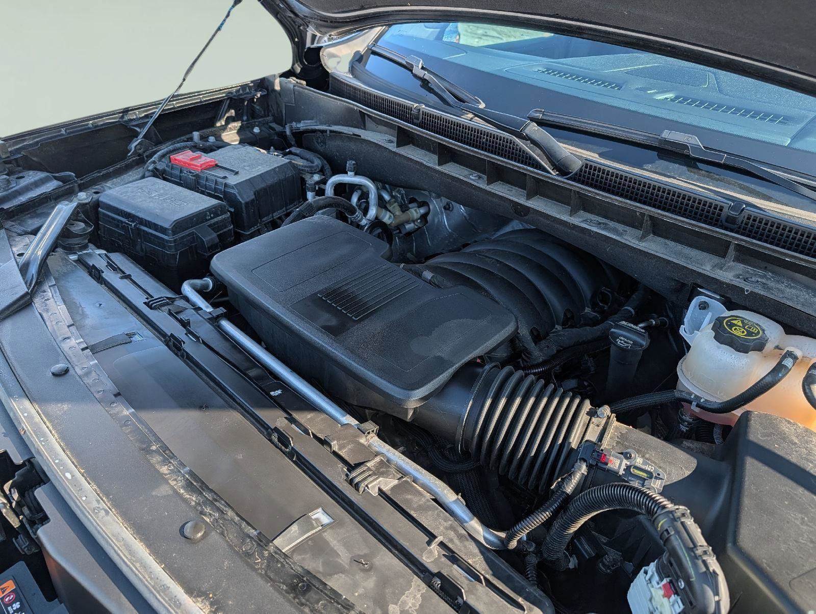 Used 2023 GMC Yukon XL Denali w/ Advanced Technology Package image 29