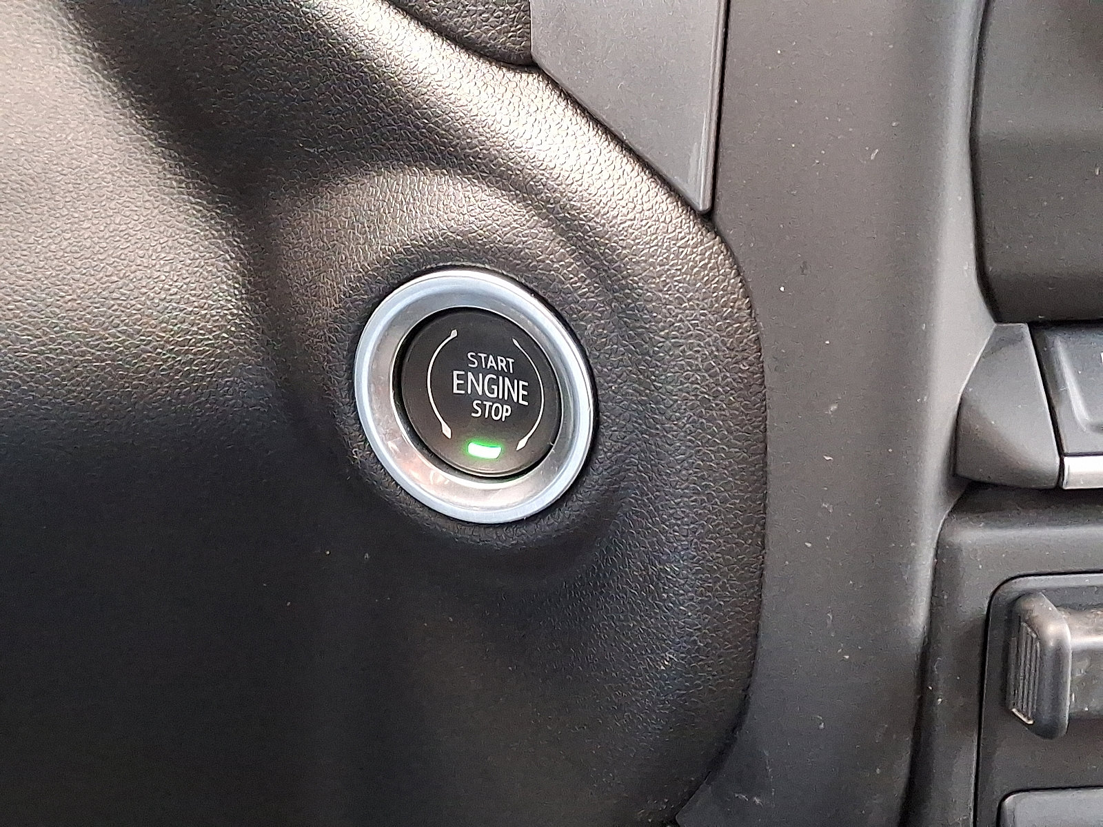 Used 2024 Chevrolet Silverado 3500 W/T image 21