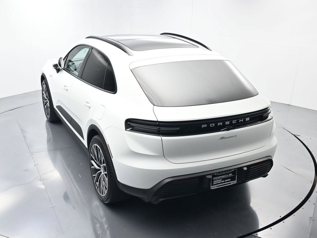 Certified 2024 Porsche Macan 4 Electric image 36