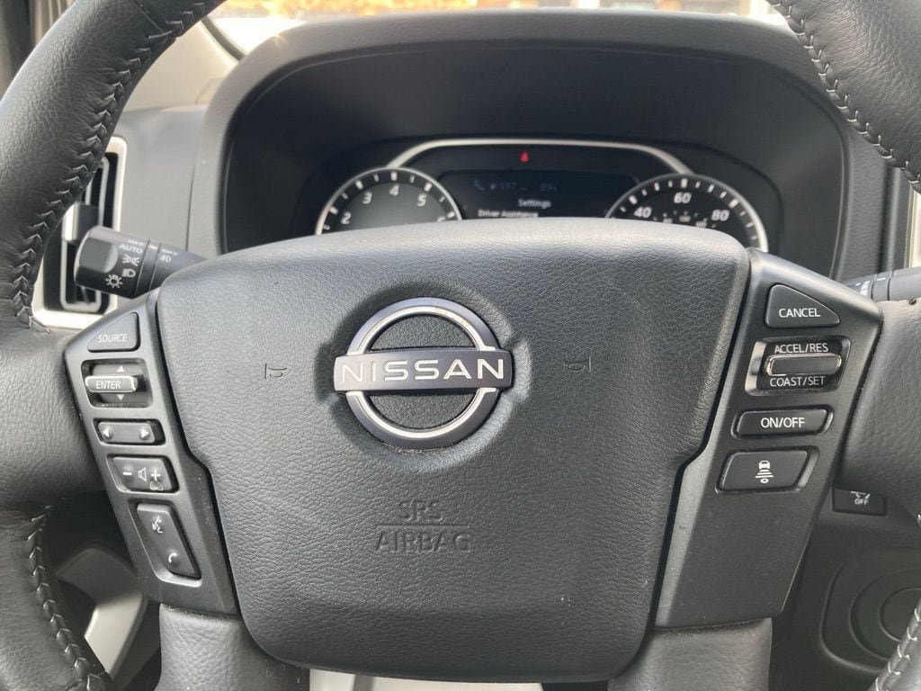 Used 2025 Nissan Frontier SV w/ SV Convenience Package RWD image 19
