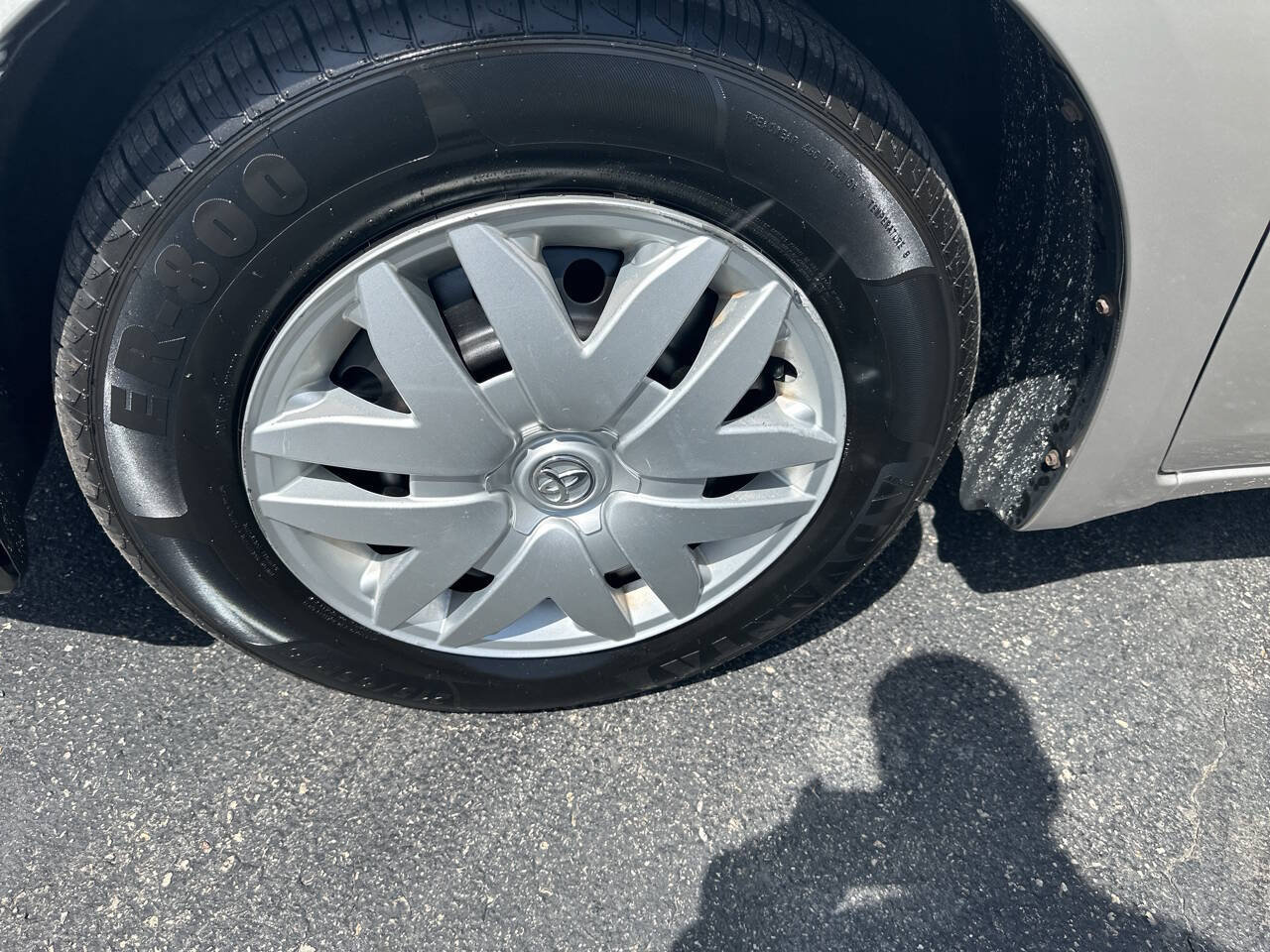 Used 2007 Toyota Sienna LE FWD image 3