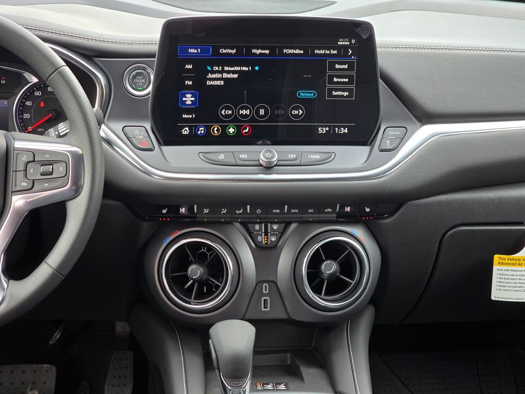 New 2025 Chevrolet Blazer LT w/ Convenience Package image 31