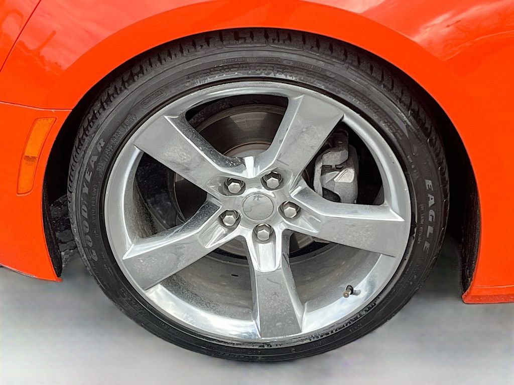 Used 2019 Chevrolet Camaro LT image 29