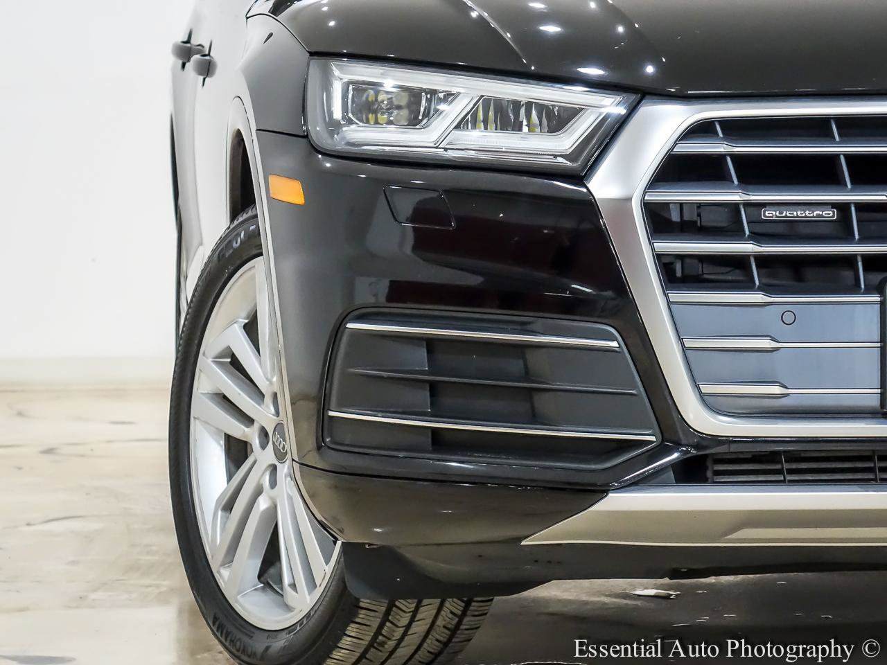 Used 2020 Audi Q5 2.0T Premium Plus w/ Premium Plus Package AWD/4WD image 6