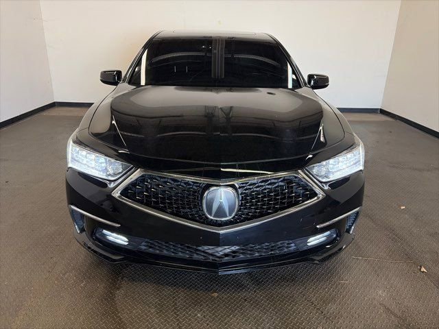 Used 2018 Acura RLX w/ Technology Package image 2