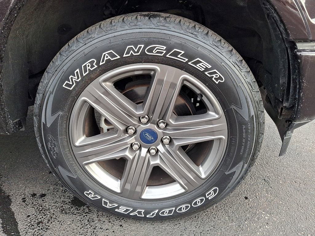 Used 2020 Ford F150 XLT w/ Equipment Group 302A Luxury image 8