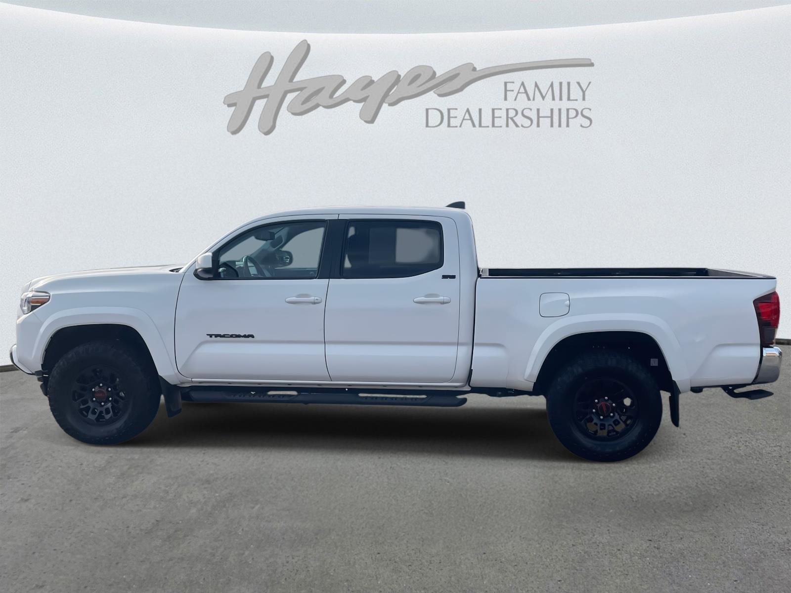 Used 2022 Toyota Tacoma SR5 image 31