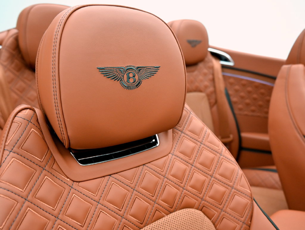 Certified 2023 Bentley Continental GT Speed AWD/4WD image 22