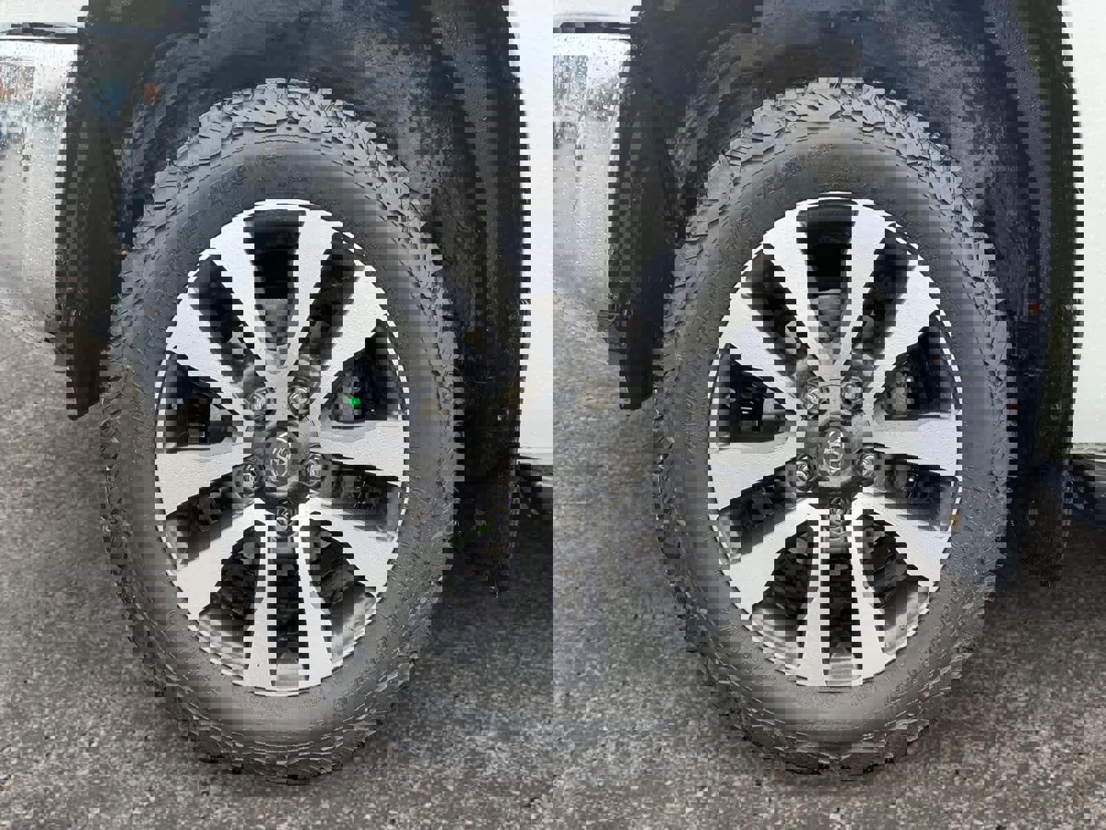 Used 2020 Toyota Tundra Limited image 15