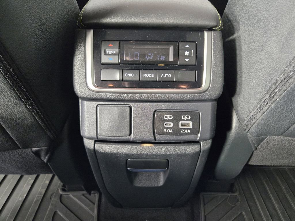 Used 2023 Subaru Ascent Onyx Edition image 32
