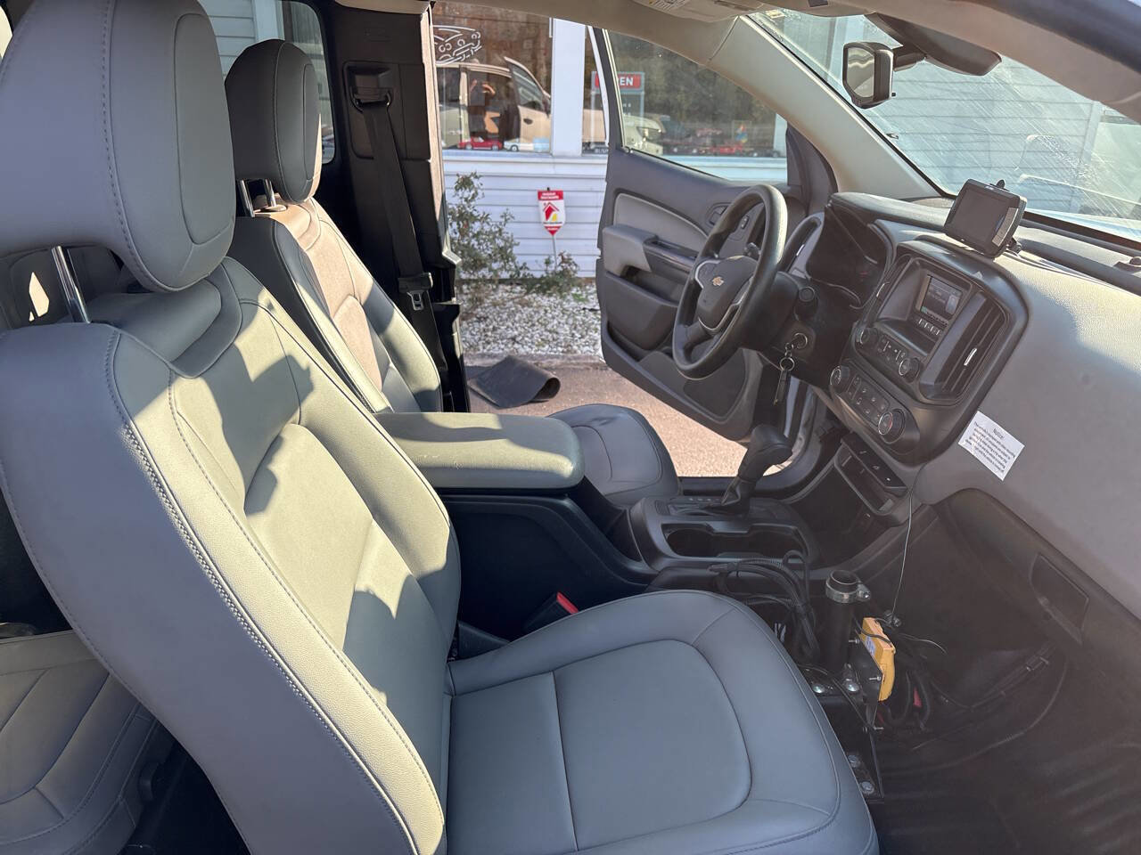 Used 2016 Chevrolet Colorado W/T w/ WT Convenience Package image 19