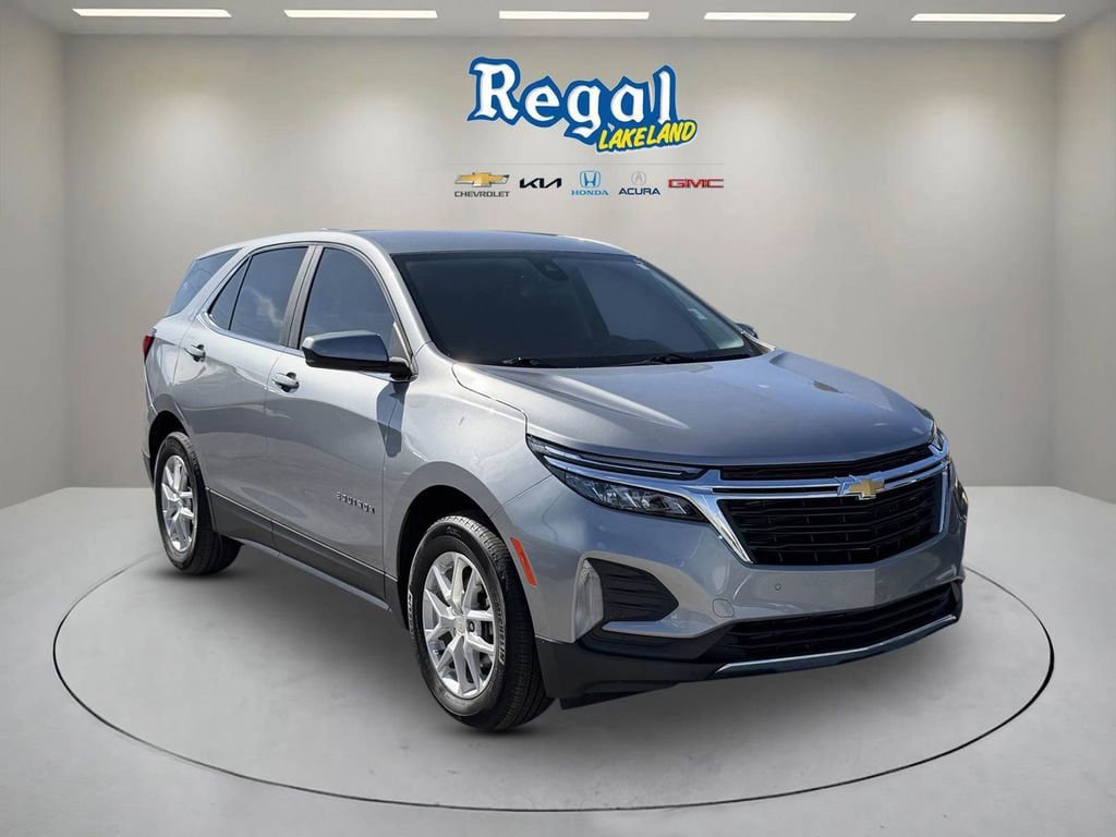 Certified 2024 Chevrolet Equinox LT FWD image 1