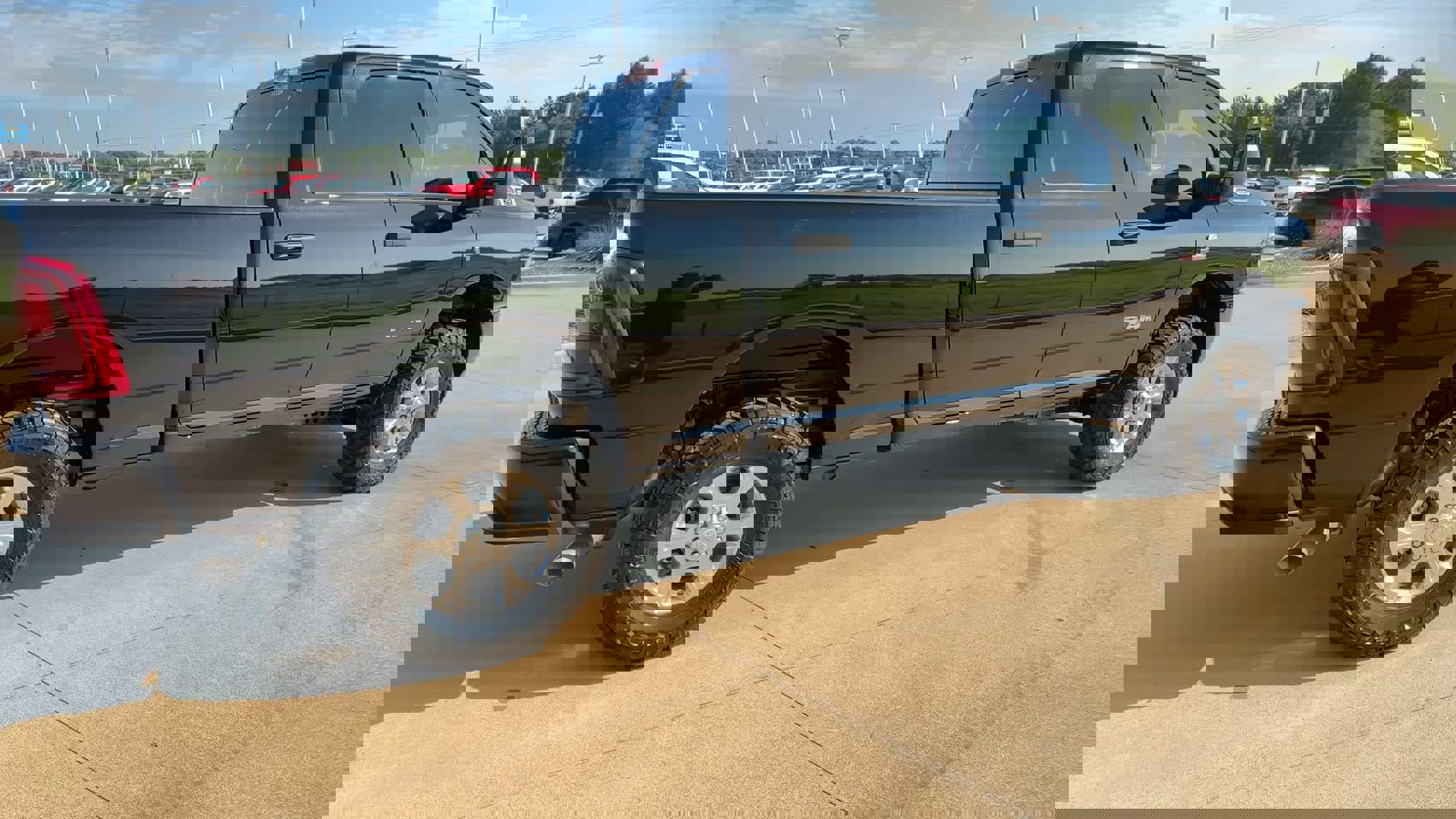 Used 2025 RAM 2500 Big Horn image 9