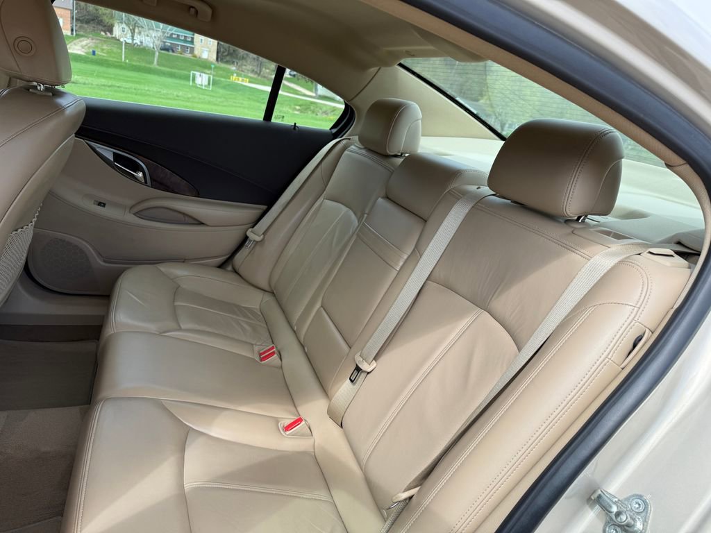 Used 2010 Buick LaCrosse CXL FWD image 30