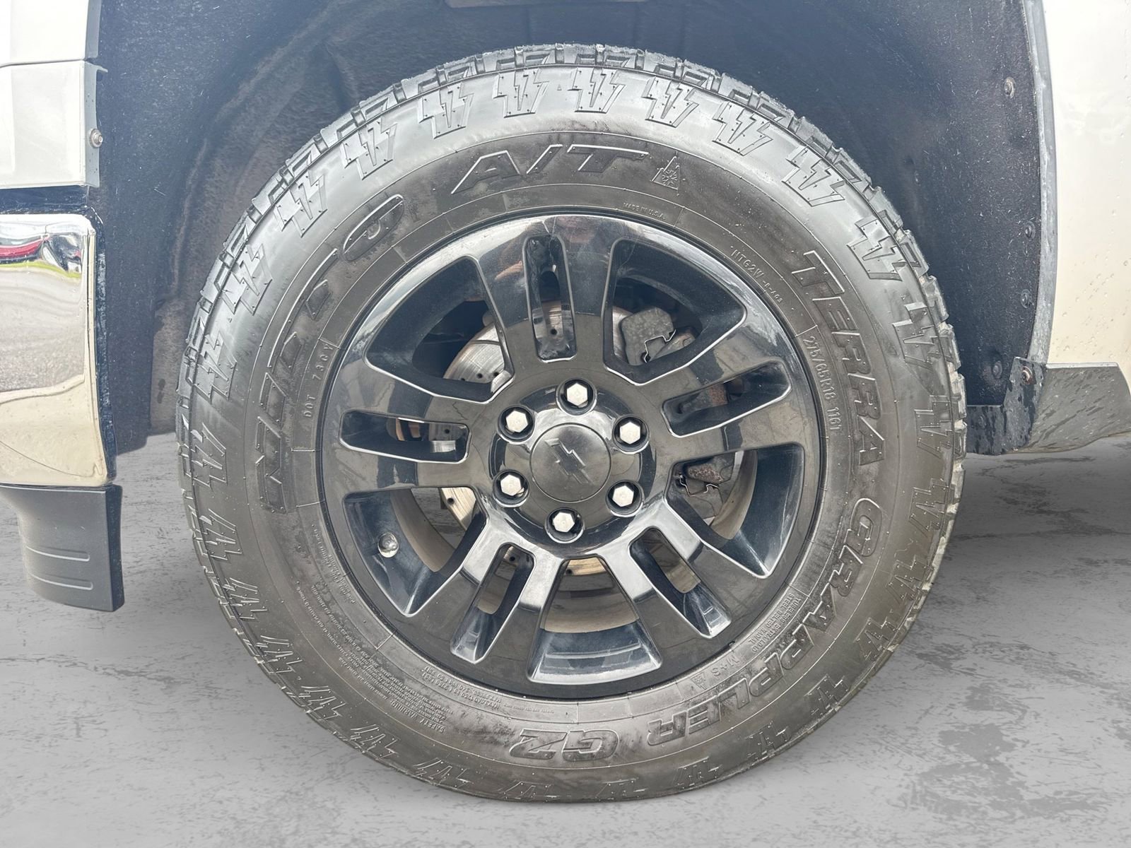 Used 2015 Chevrolet Silverado 1500 LT AWD/4WD image 14
