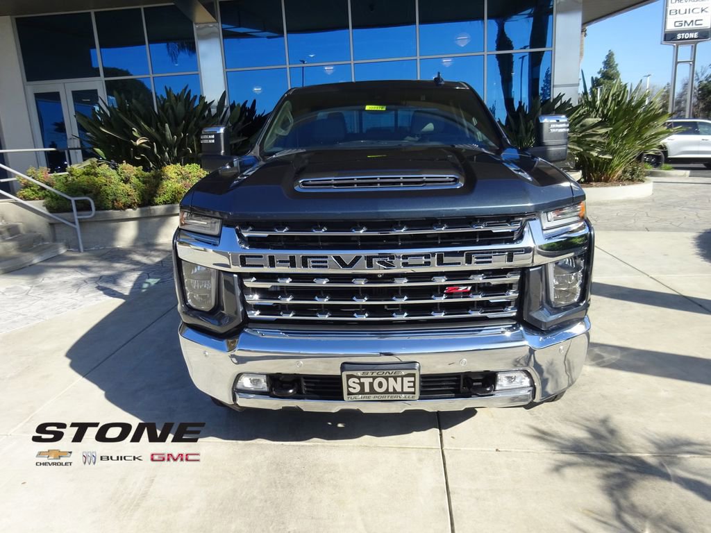 Used 2020 Chevrolet Silverado 3500 LTZ w/ LTZ Premium Package image 2