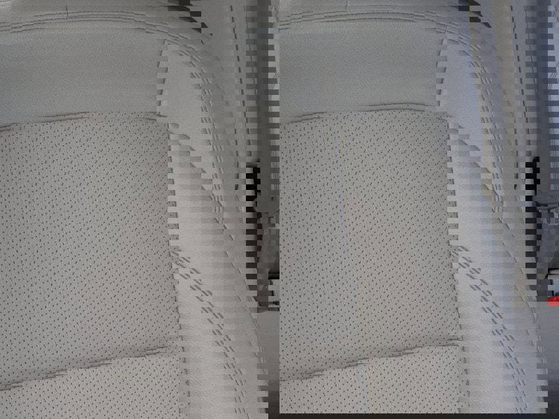 New 2025 Lincoln Nautilus Premier image 16