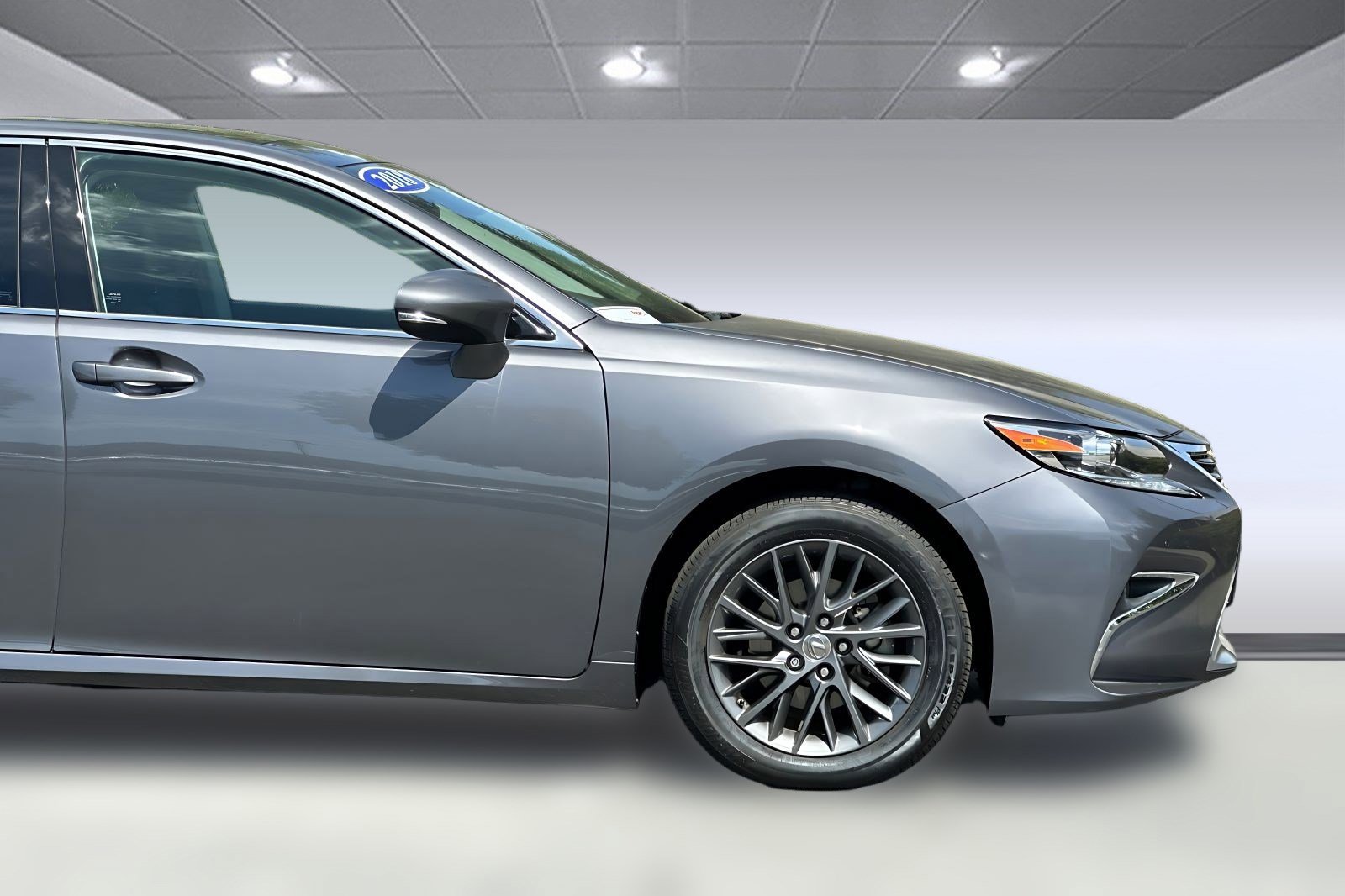 Used 2018 Lexus ES 350 w/ Navigation System Package image 32