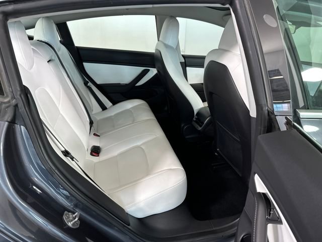 Used 2019 Tesla Model 3 Long Range image 26