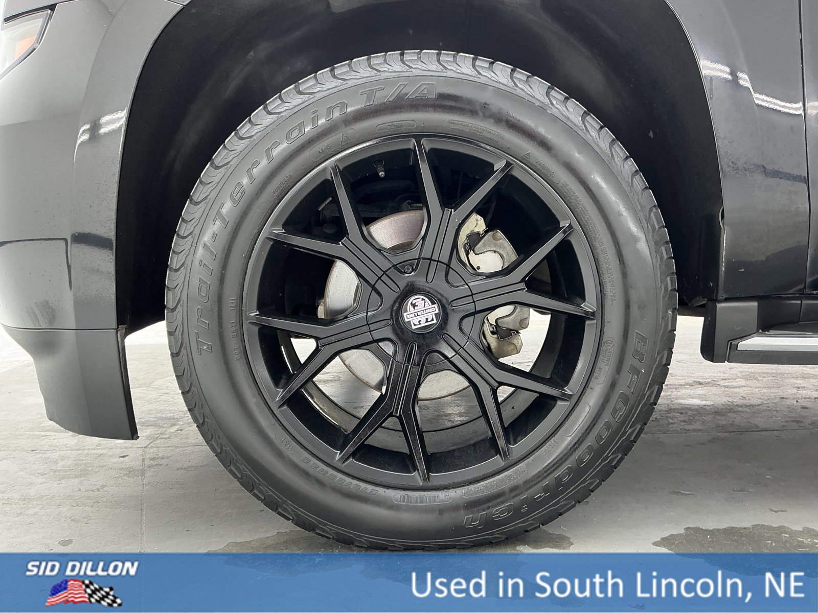 Used 2018 Chevrolet Suburban Premier w/ Max Trailering Package image 18