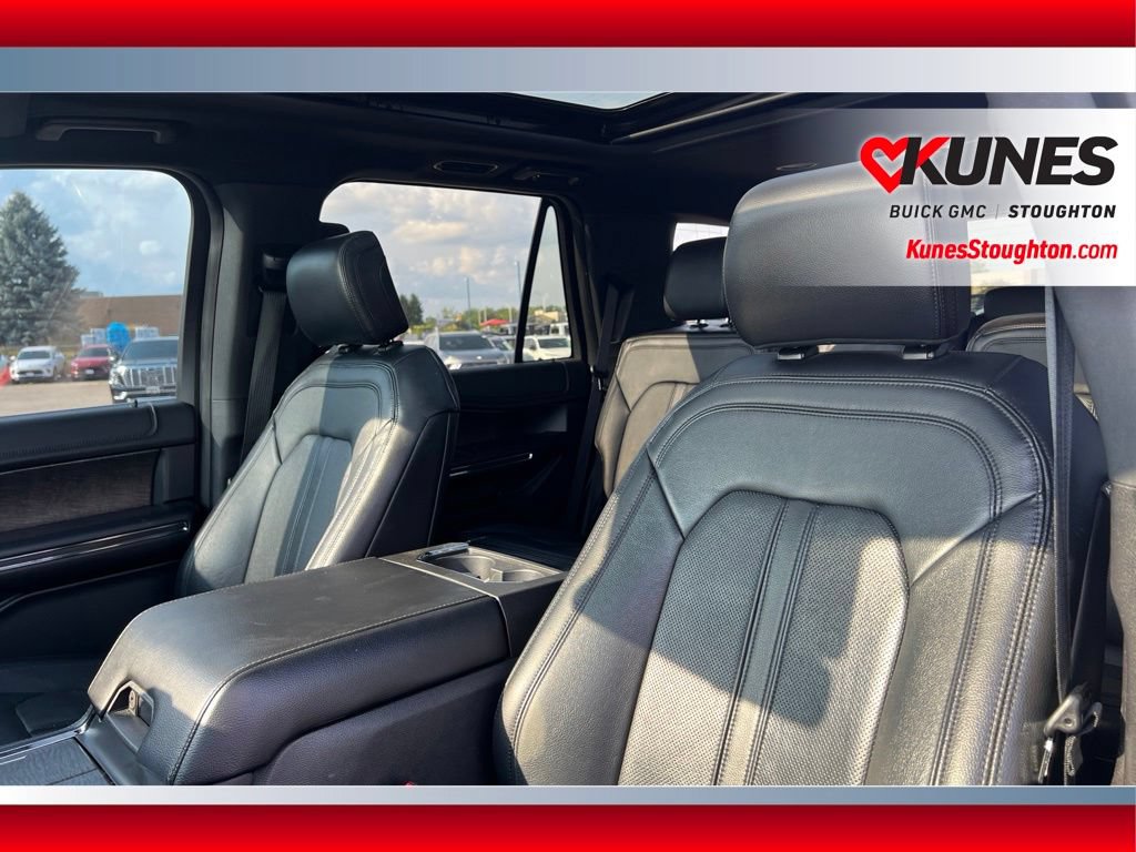 Used 2019 Ford Expedition Limited w/ Equipment Group 301A AWD/4WD image 21