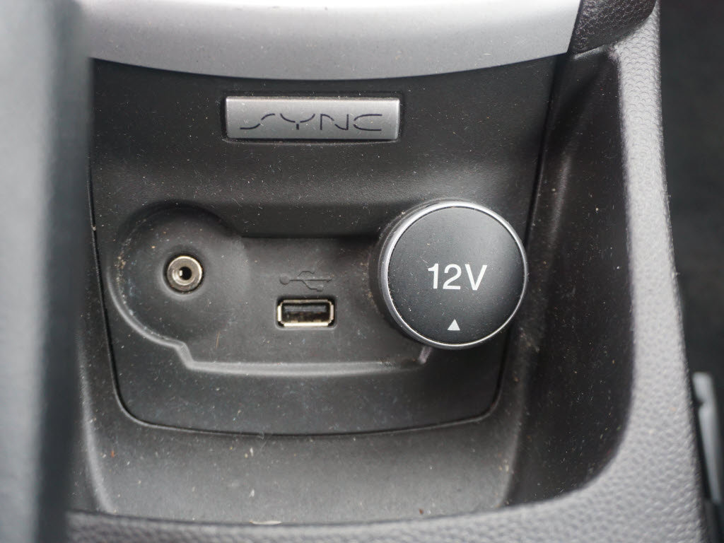 Used 2017 Ford Fiesta SE image 6