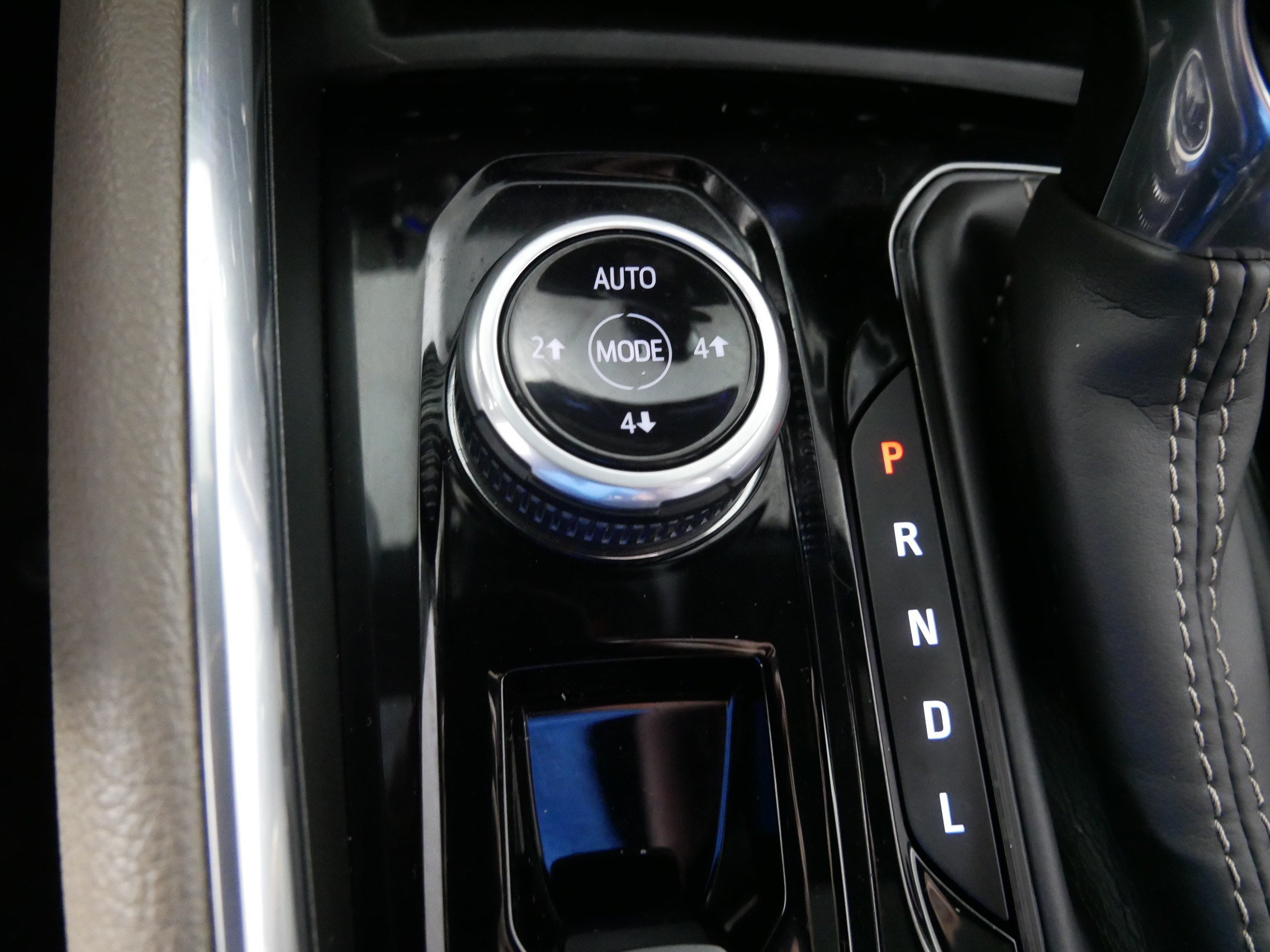 Used 2026 GMC Canyon Denali AWD/4WD image 29