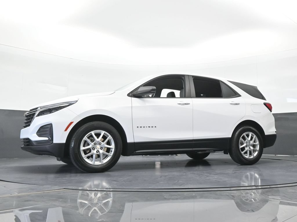 Used 2024 Chevrolet Equinox LS FWD image 50