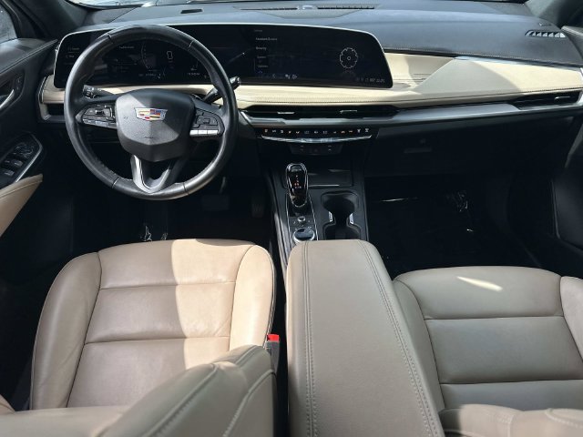 Certified 2024 Cadillac XT4 Premium Luxury FWD image 18
