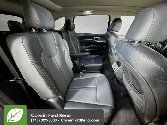 Used 2021 Kia Sorento SX image 29