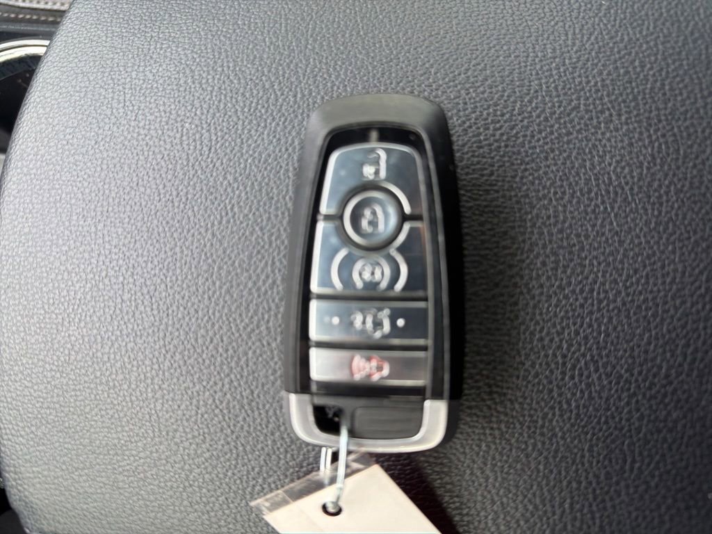 Used 2018 Ford Explorer Limited FWD image 25