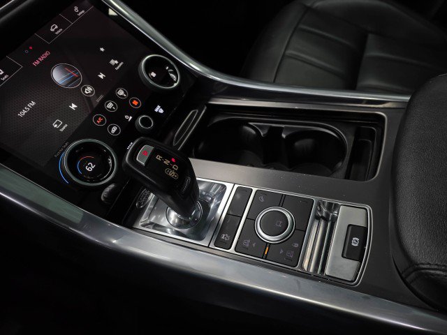 Used 2018 Land Rover Range Rover Sport SE AWD/4WD image 28