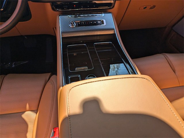 Used 2025 Lincoln Aviator Black Label image 23