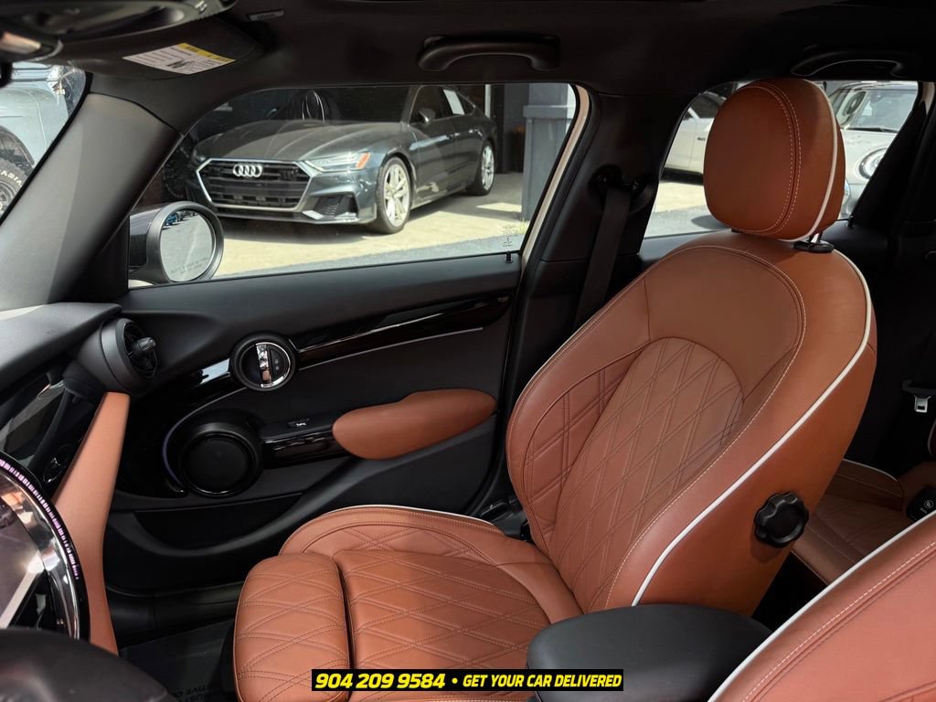 Used 2023 MINI Cooper S w/ Signature Upholstery Package FWD image 26