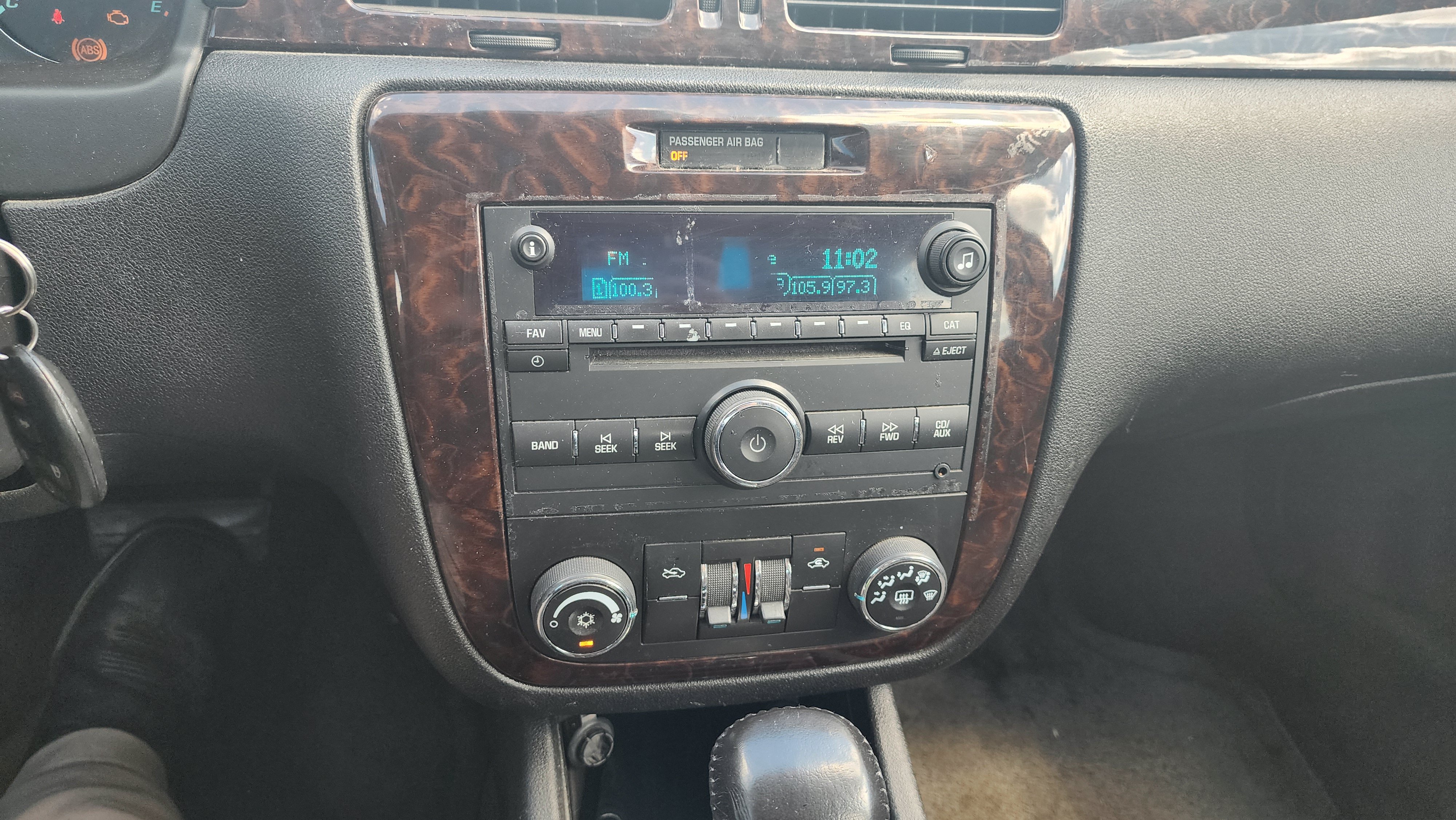 Used 2013 Chevrolet Impala LT w/ LT Sunroof Package FWD image 11
