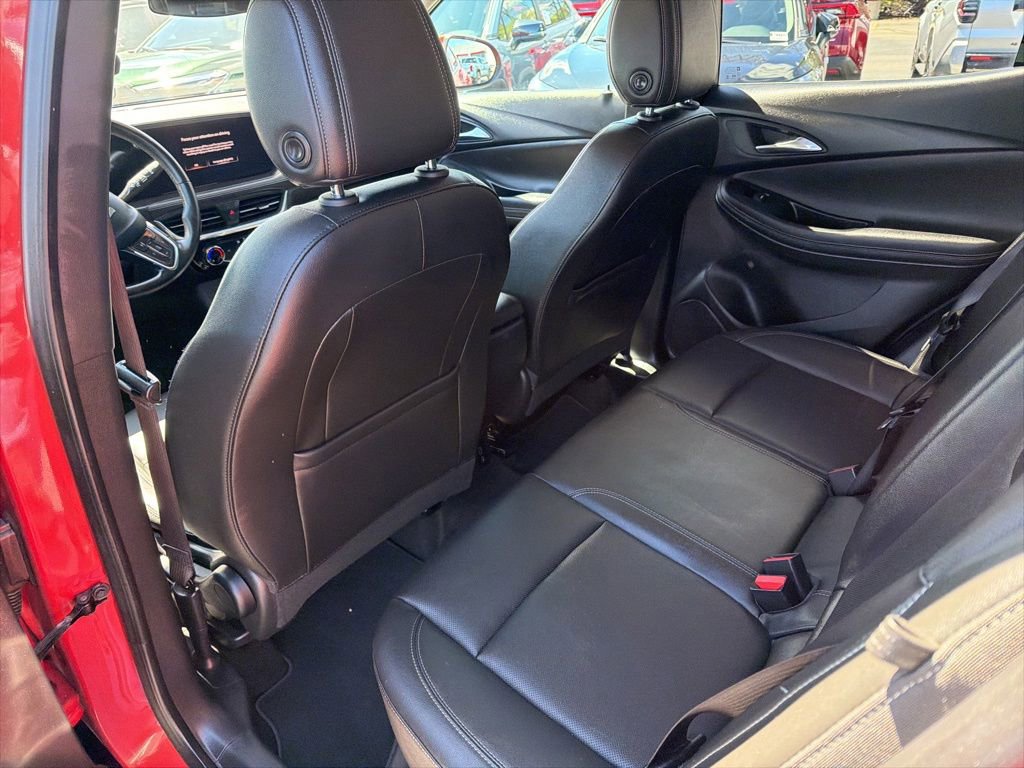 Used 2024 Buick Encore GX Sport Touring AWD/4WD image 18
