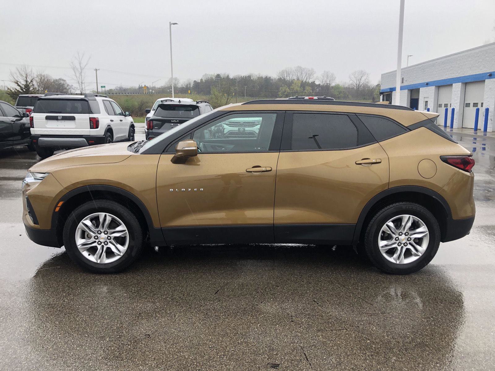 Used 2019 Chevrolet Blazer LT FWD image 4