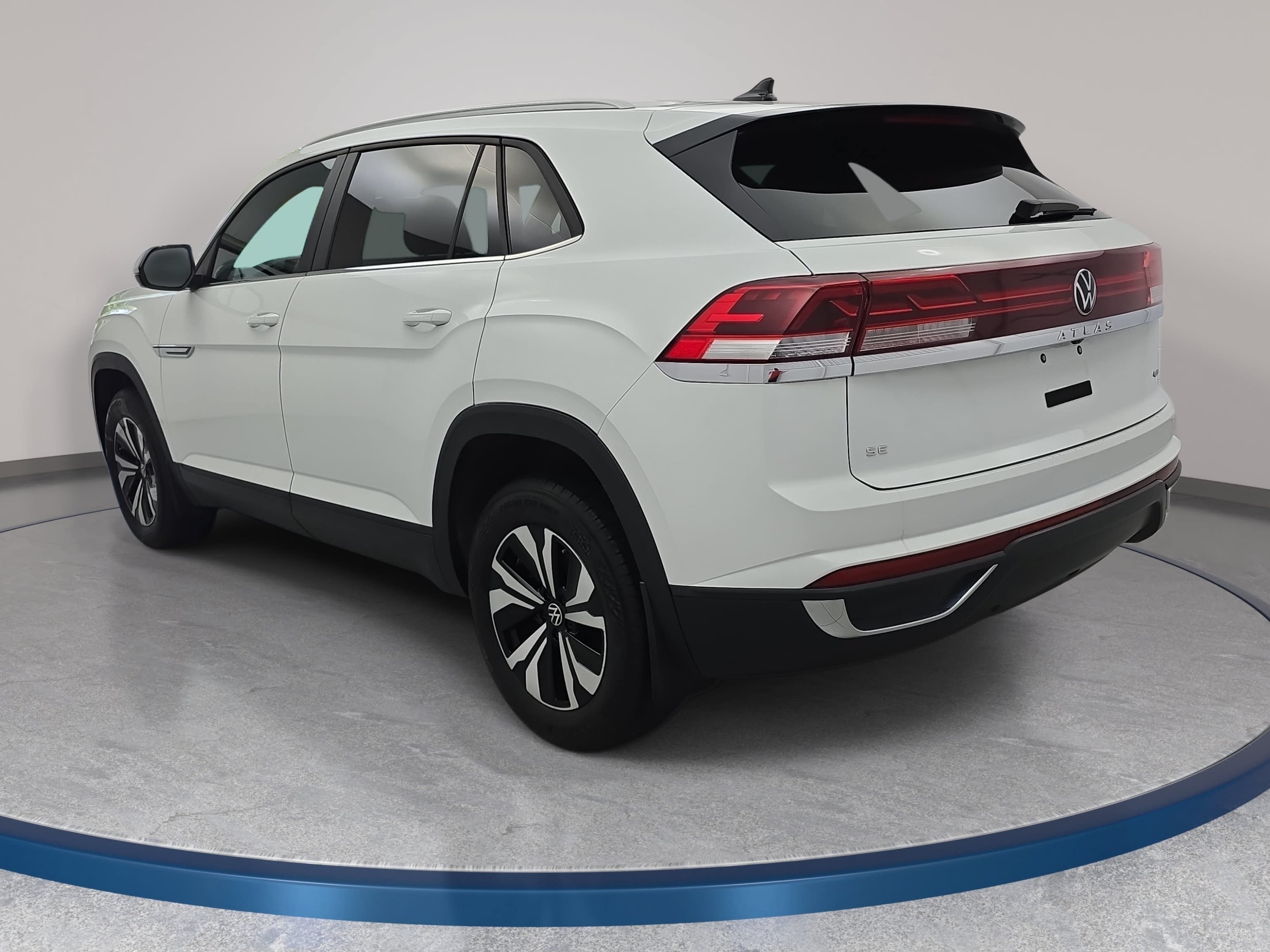 Certified 2024 Volkswagen Atlas Cross Sport SE AWD/4WD image 7