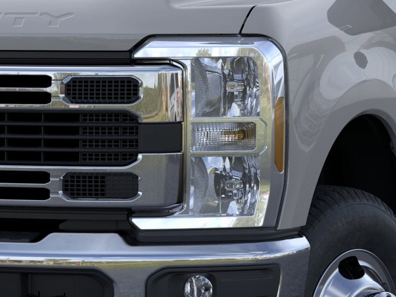 New 2026 Ford F350 XLT AWD/4WD image 18
