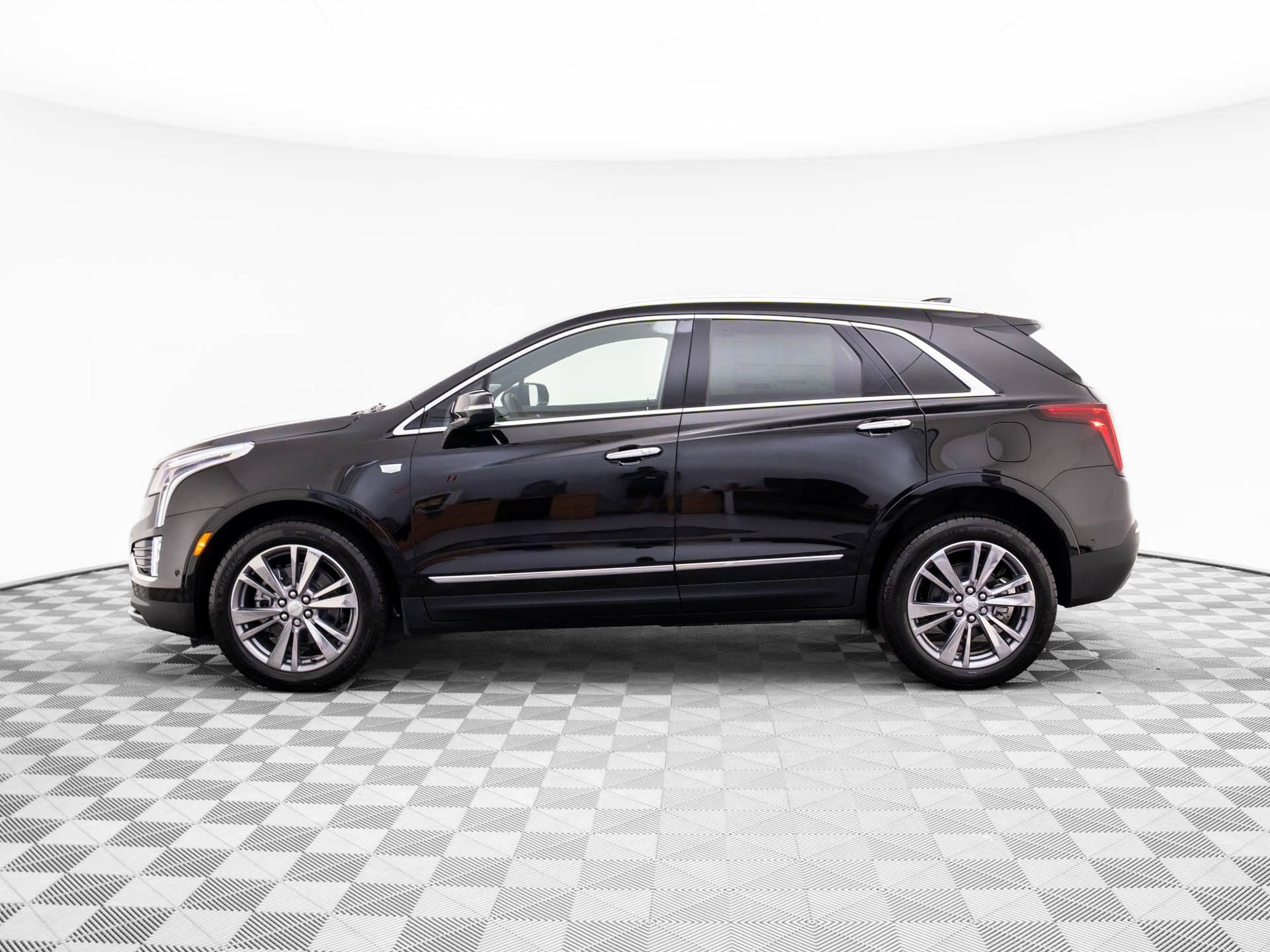 New 2026 Cadillac XT5 Premium Luxury w/ Driver Assist Package video 2