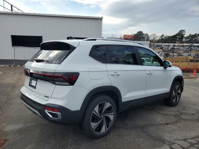 New 2026 Volkswagen Taos SE AWD/4WD image 4