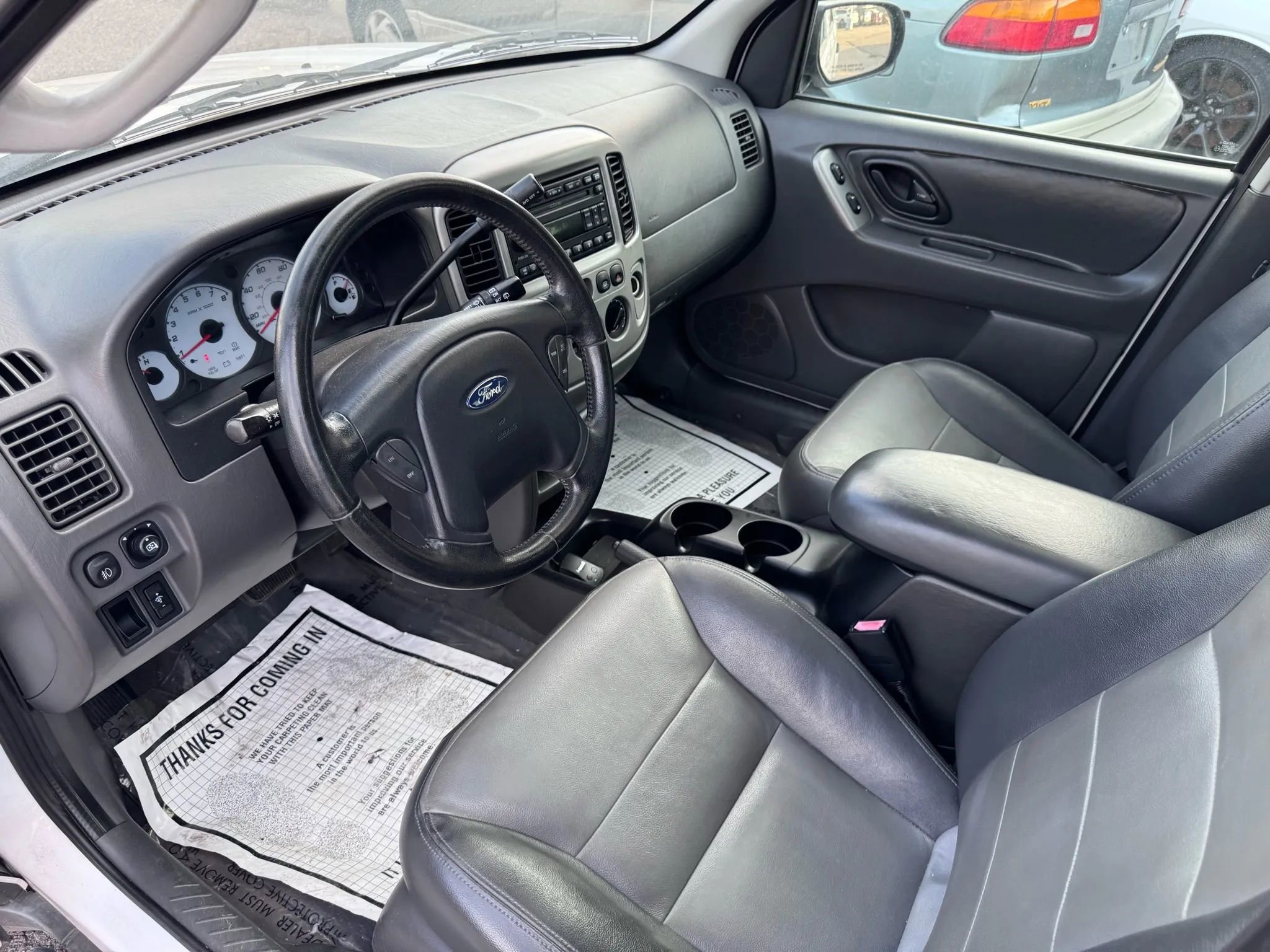 Used 2003 Ford Escape XLT image 29